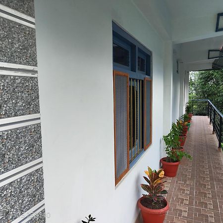 Binsar Royal Homestay Dhaulchhina, アルモラ エクステリア 写真