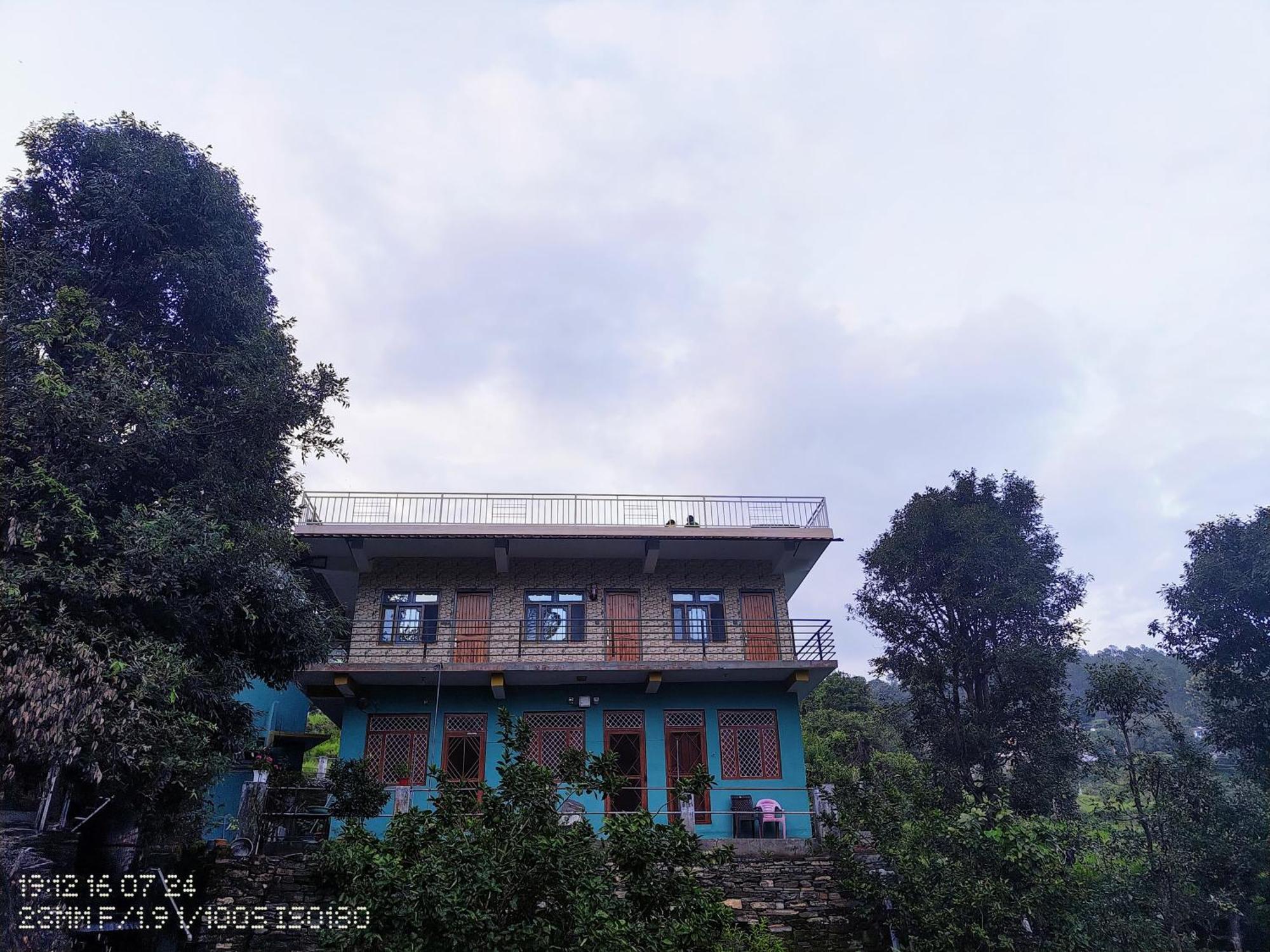 Binsar Royal Homestay Dhaulchhina, アルモラ エクステリア 写真